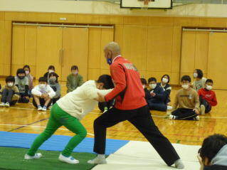 レスリング　オリンピア　元木さん